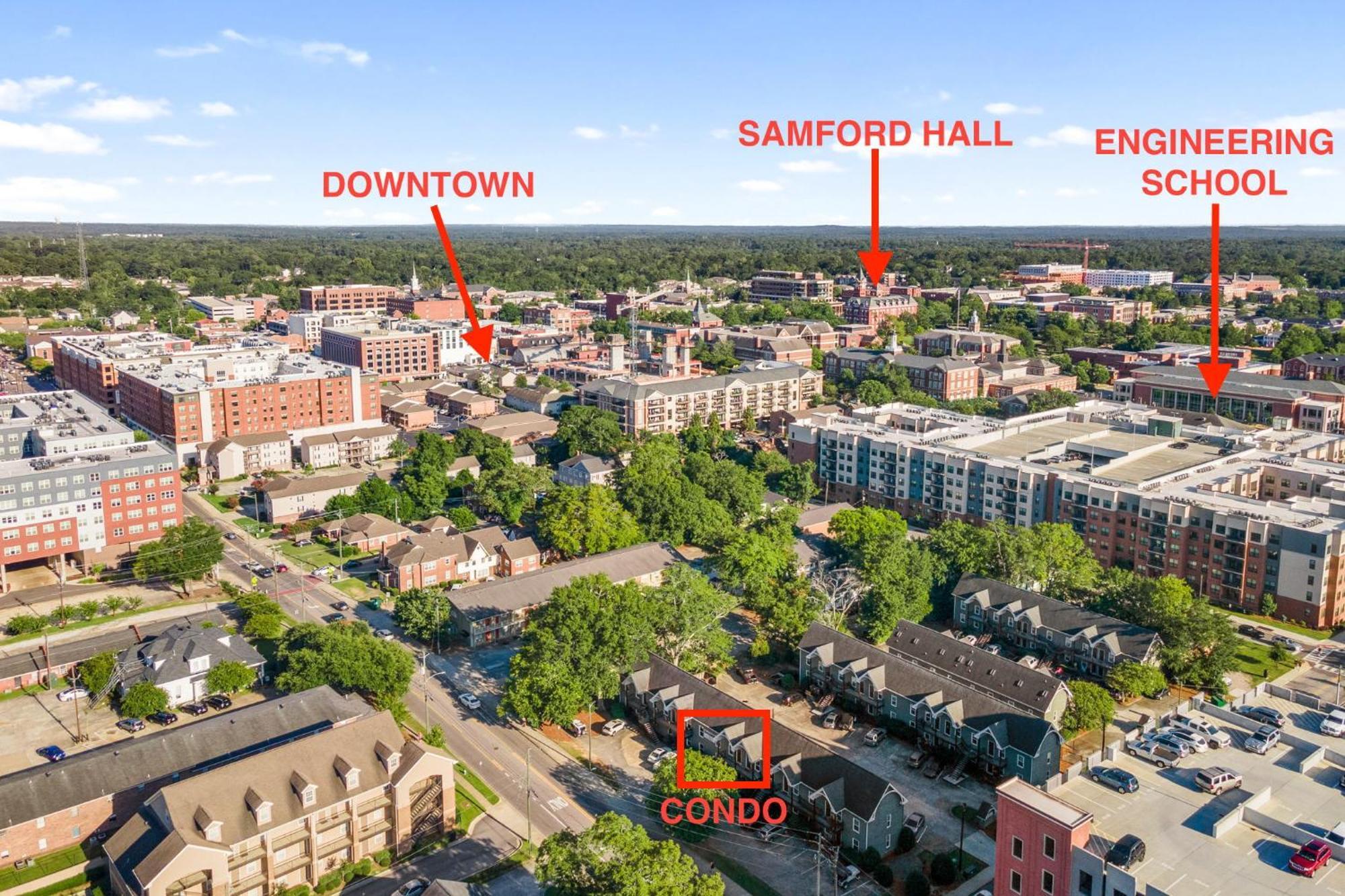 Appartamento Remodeled And New - Walk To Downtown Auburn Esterno foto